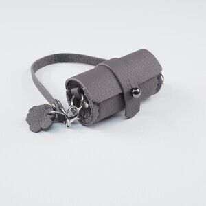 Handmade Mini Leather Cylinder Barrel bag charm Tiny BJD Blythe size 06-04